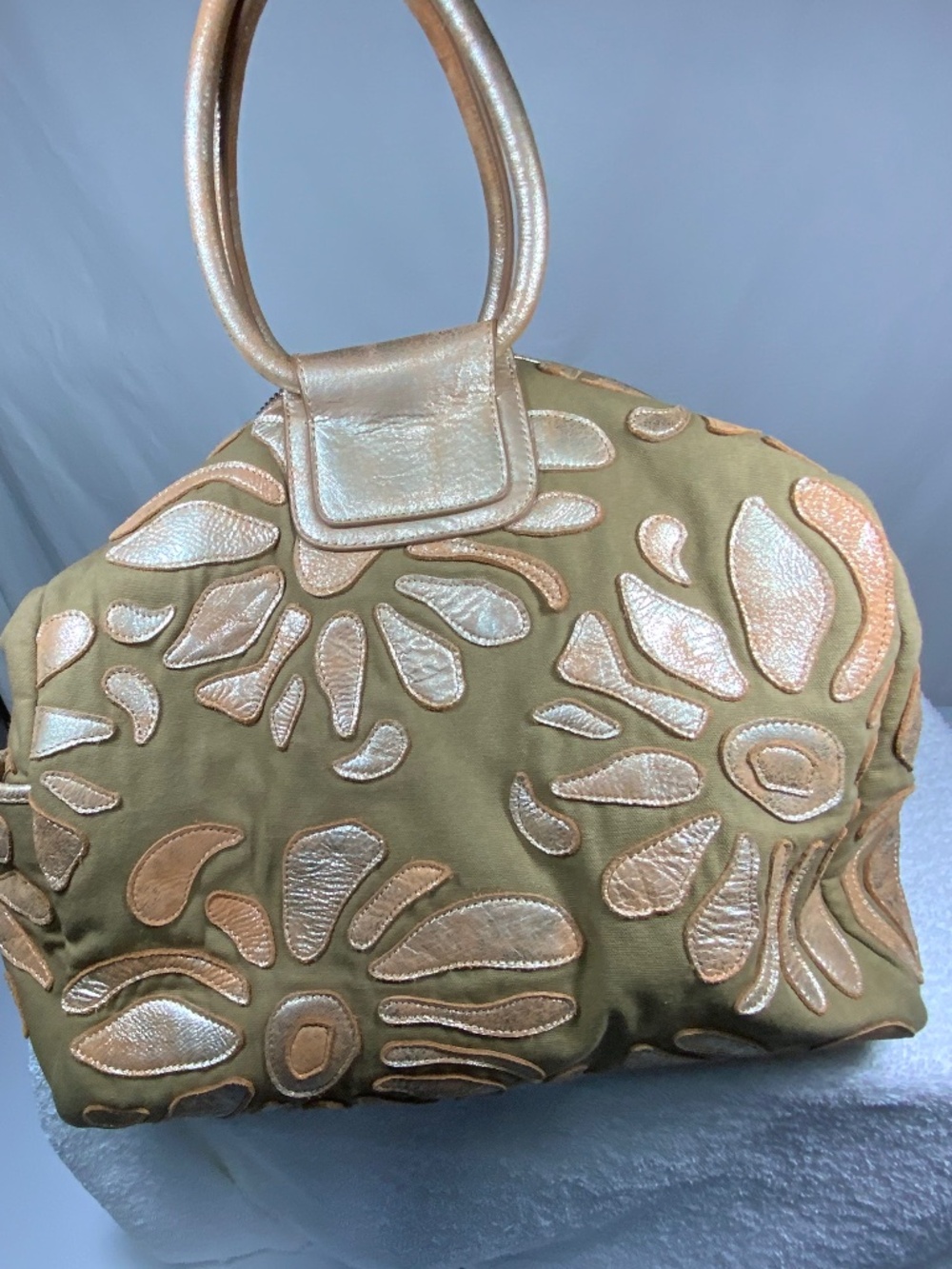 NWT - HOBO Large Sheila Satchel Shoulder Tote - Picture 2 of 12